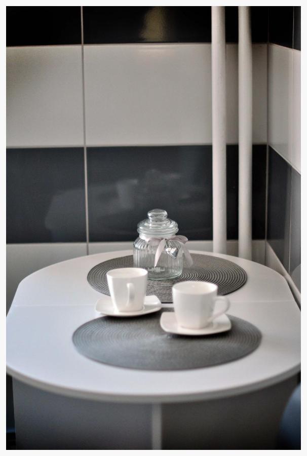 Color 24 Apartament II 스타로바 볼라 외부 사진