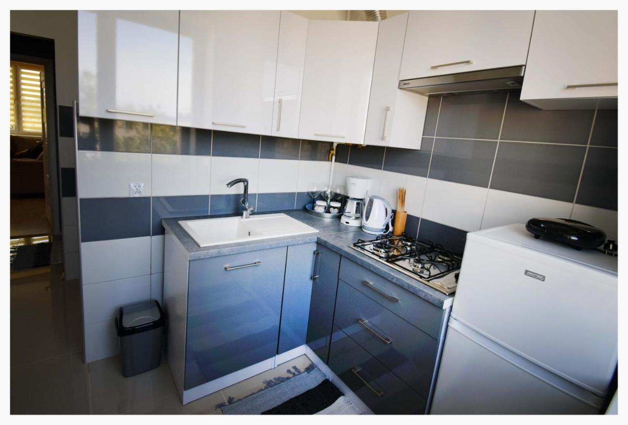 Color 24 Apartament II 스타로바 볼라 외부 사진