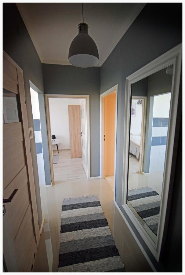 Color 24 Apartament II 스타로바 볼라 외부 사진